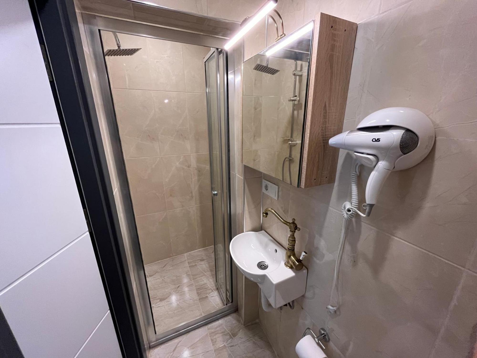 Genoa Port Hotel 伊斯坦布尔 外观 照片